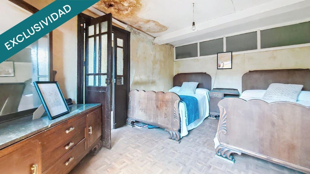 4 slaapkamer Villa te koop in Grado met garage - € 69.000 (Ref: 10089409)