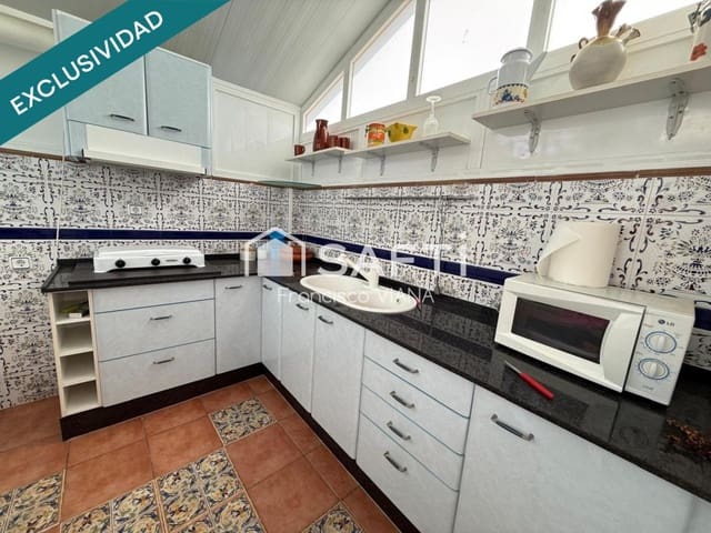 4 Zimmer Villa zu verkaufen in Pineda de Mar mit Pool Garage - 735.000 € (Ref: 10089410)