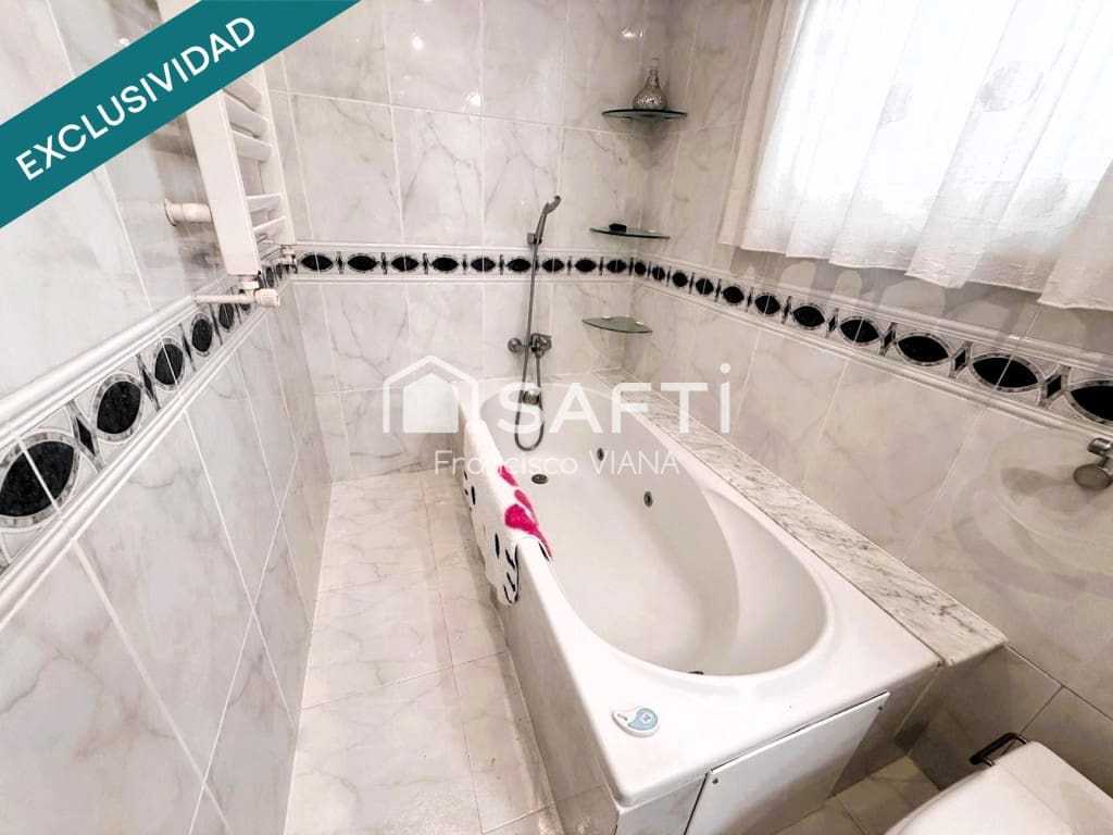 4 Zimmer Villa zu verkaufen in Pineda de Mar mit Pool Garage - 735.000 € (Ref: 10089410)