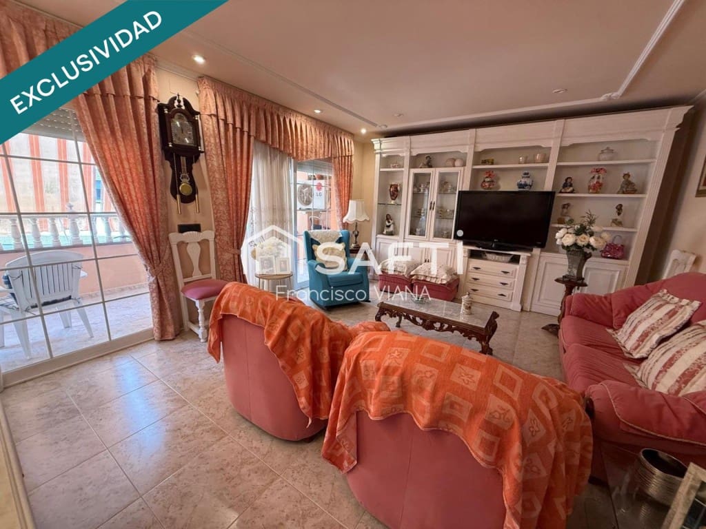 4 Zimmer Villa zu verkaufen in Pineda de Mar mit Pool Garage - 735.000 € (Ref: 10089410)