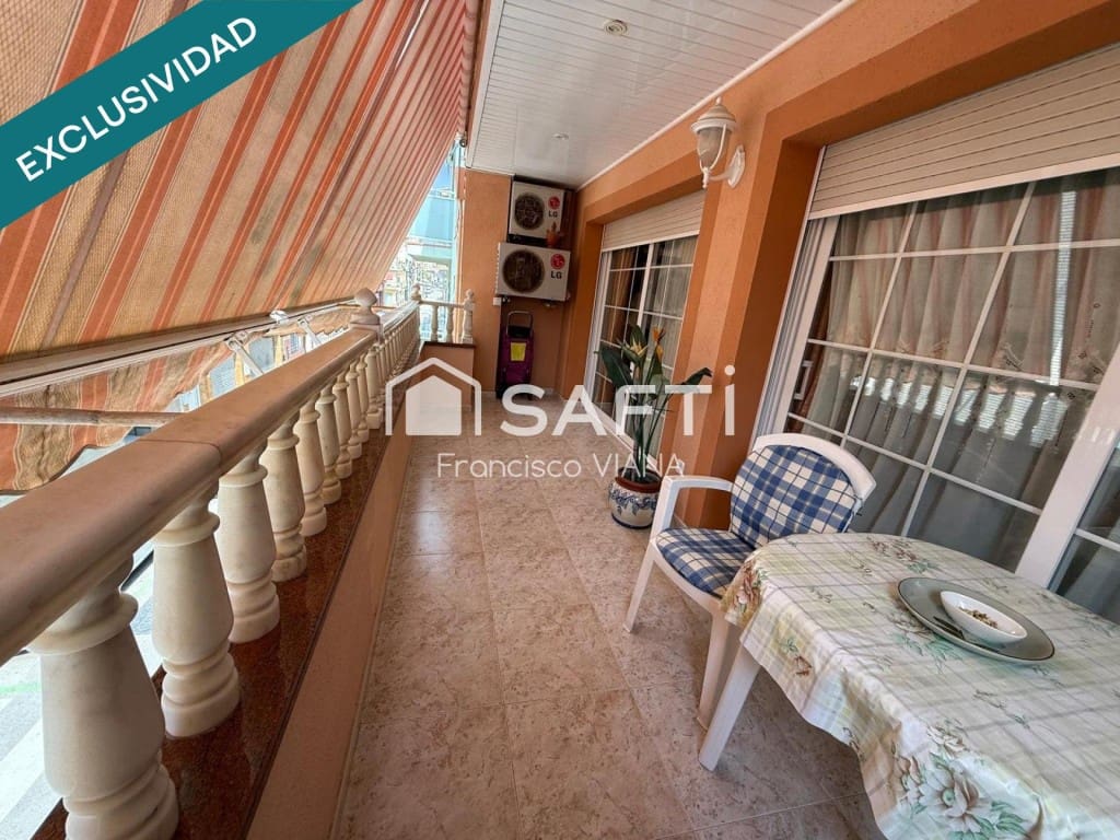 4 Zimmer Villa zu verkaufen in Pineda de Mar mit Pool Garage - 735.000 € (Ref: 10089410)