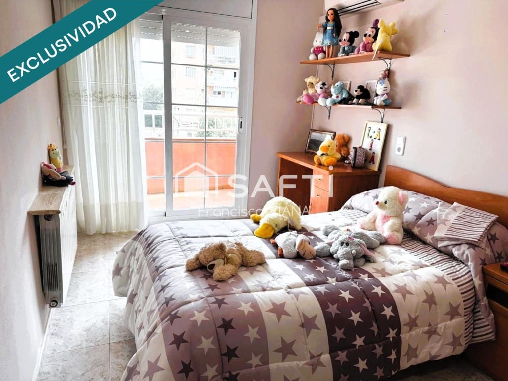 4 Zimmer Villa zu verkaufen in Pineda de Mar mit Pool Garage - 735.000 € (Ref: 10089410)