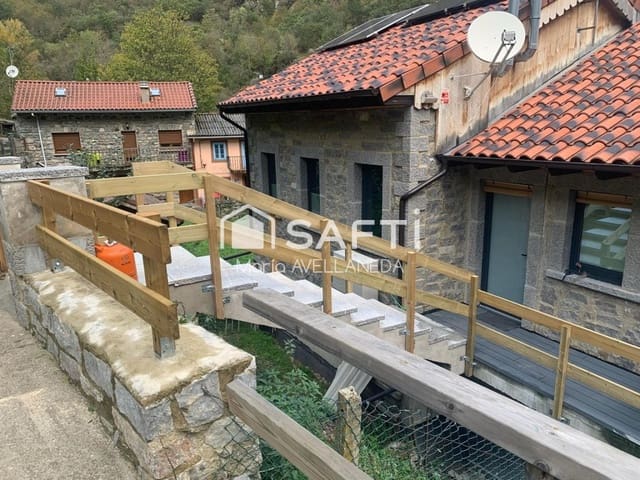 Finca/Casa Rural de 4 habitaciones en Posada de Valdeón en venta - 465.000 € (Ref: 10089411)