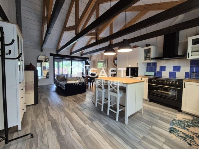 Finca/Casa Rural de 4 habitaciones en Posada de Valdeón en venta - 465.000 € (Ref: 10089411)