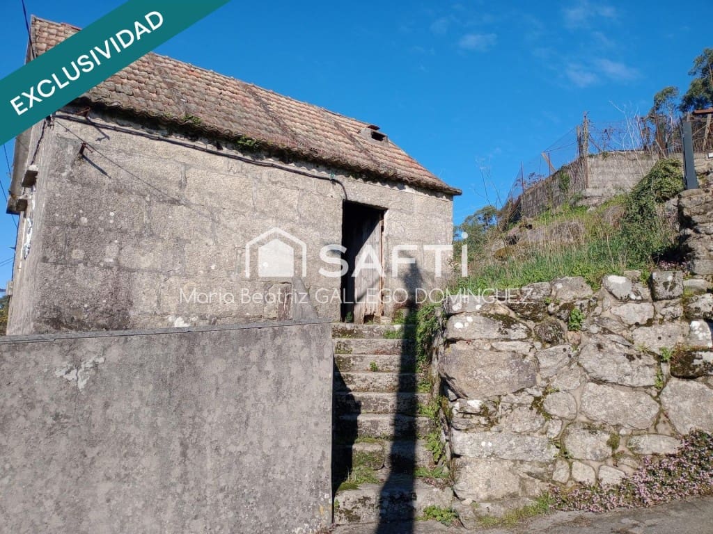 2 slaapkamer Finca/Landhuis te koop in Ponte Sampaio met garage - € 45.000 (Ref: 10094385)