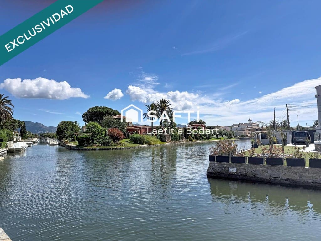 Yksiö myytävänä paikassa Empuriabrava - 129 000 € (Ref: 10094390)