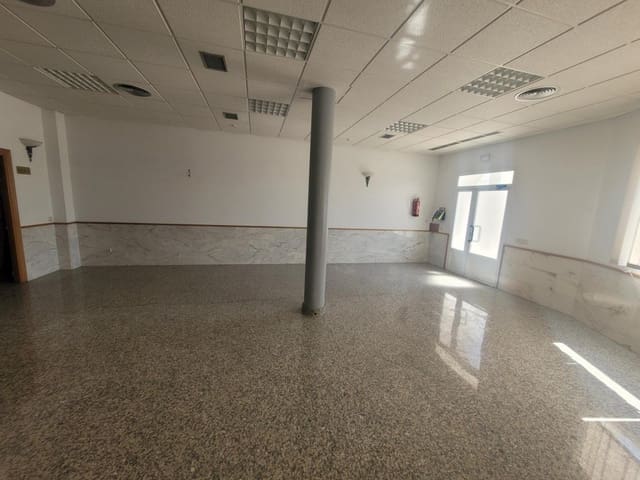 4 sovrum Villa till salu i Cuéllar - 285 000 € (Ref: 10094392)