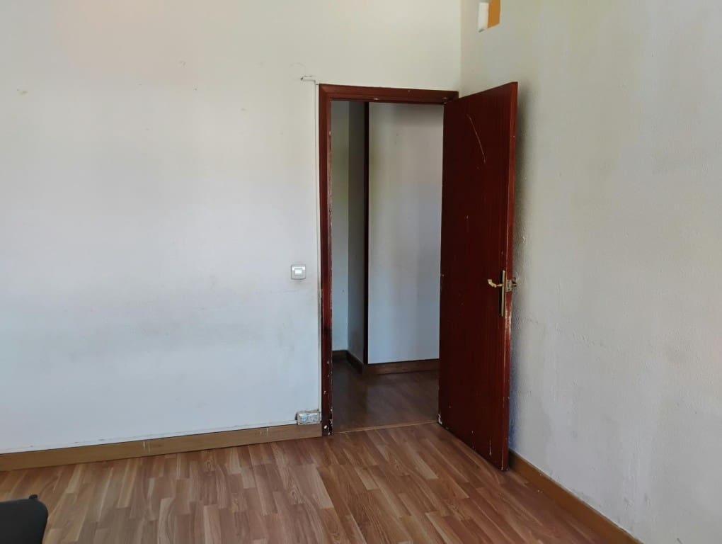 Apartamento de 4 habitaciones en Vitoria-Gasteiz en venta - 205.000 € (Ref: 10094396)
