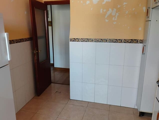 4 Zimmer Apartment zu verkaufen in Vitoria-Gasteiz - 205.000 € (Ref: 10094396)