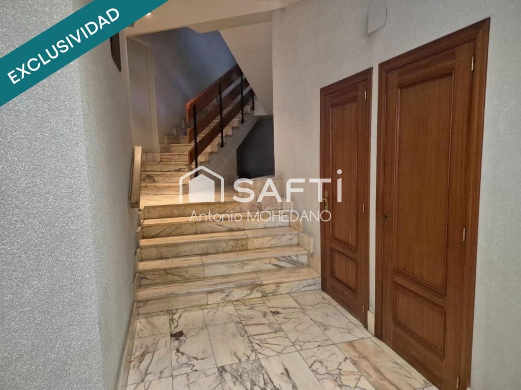 Piso de 5 habitaciones en Valencia de Don Juan en venta con garaje - 108.000 € (Ref: 10094398)