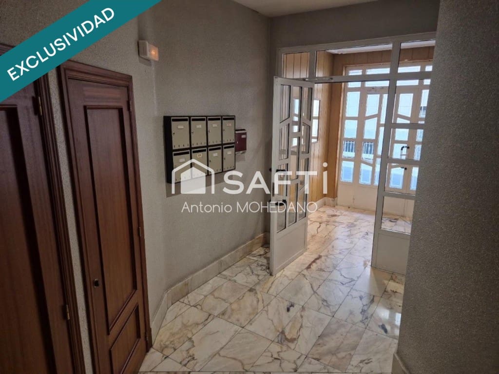 Piso de 5 habitaciones en Valencia de Don Juan en venta con garaje - 108.000 € (Ref: 10094398)
