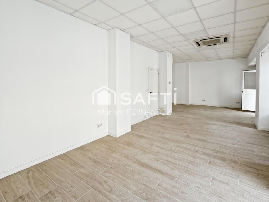 Commercieel te koop in El Campello - € 123.000 (Ref: 10098190)