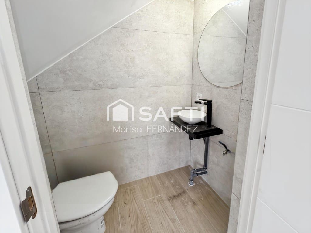 Commercieel te koop in El Campello - € 123.000 (Ref: 10098190)