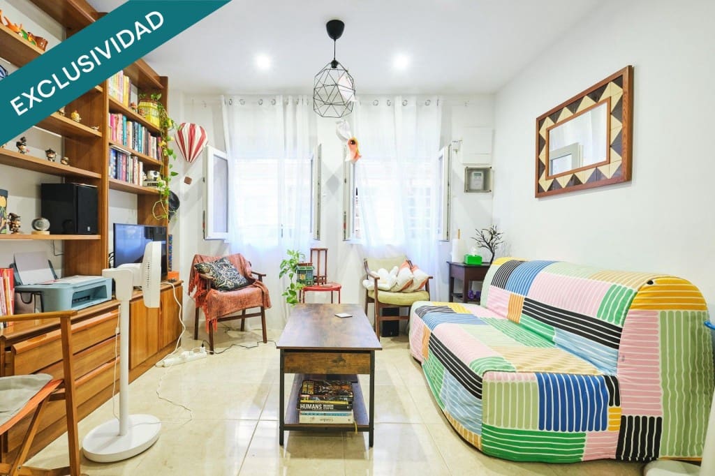 Commercieel te koop in Barcelona stad - € 145.000 (Ref: 10100101)