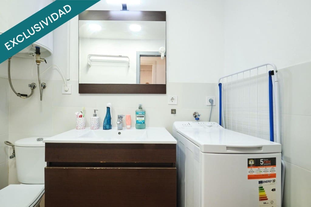 Commercieel te koop in Barcelona stad - € 145.000 (Ref: 10100101)