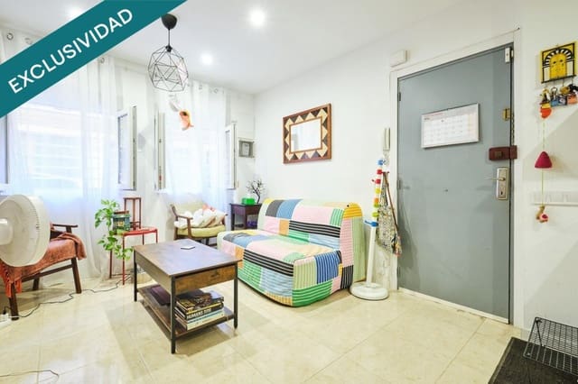 Commercieel te koop in El Poble Sec, Barcelona stad - € 145.000 (Ref: 10100101)