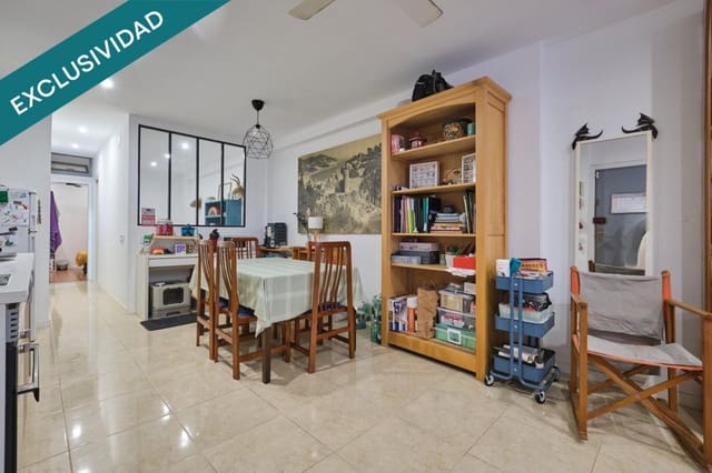 Commercieel te koop in El Poble Sec, Barcelona stad - € 145.000 (Ref: 10100101)