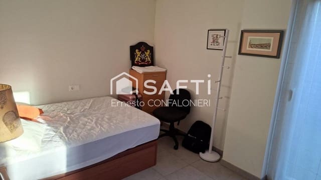 3 camera da letto Villetta a Schiera in vendita in Sant Jordi con piscina garage - 240.000 € (Rif: 10100104)
