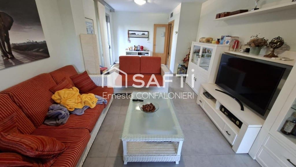 3 camera da letto Villetta a Schiera in vendita in Sant Jordi con piscina garage - 240.000 € (Rif: 10100104)