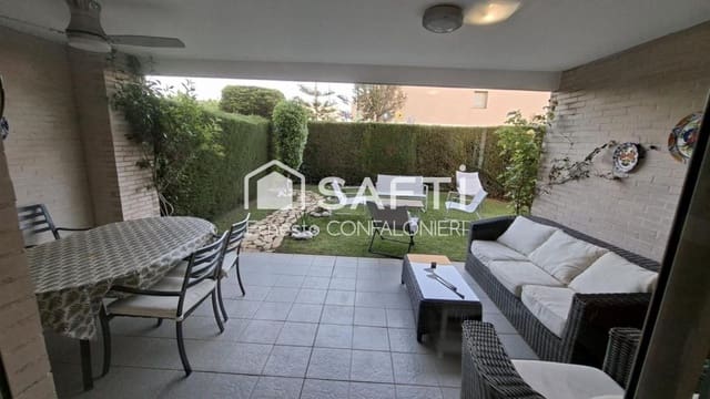 3 camera da letto Villetta a Schiera in vendita in Sant Jordi con piscina garage - 240.000 € (Rif: 10100104)