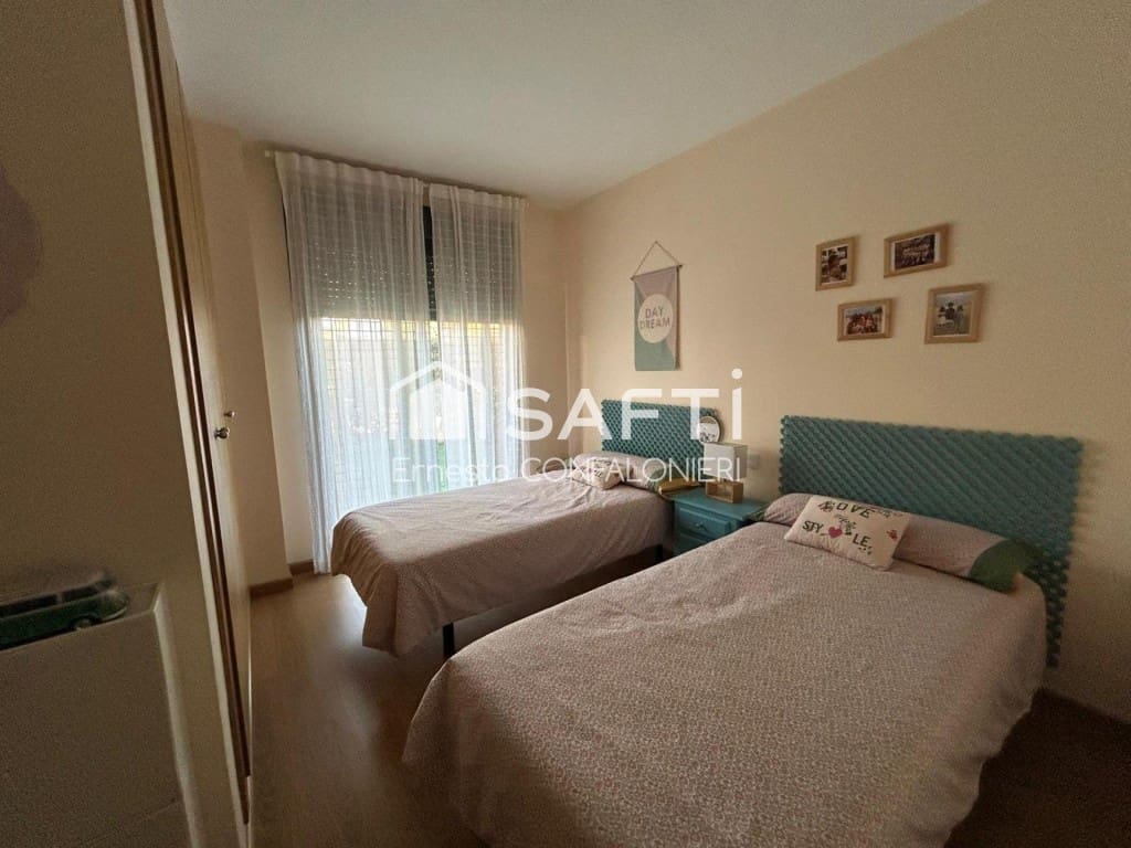 2 chambre Appartement à vendre à Sant Jordi avec piscine garage - 170 000 € (Ref: 10100106)
