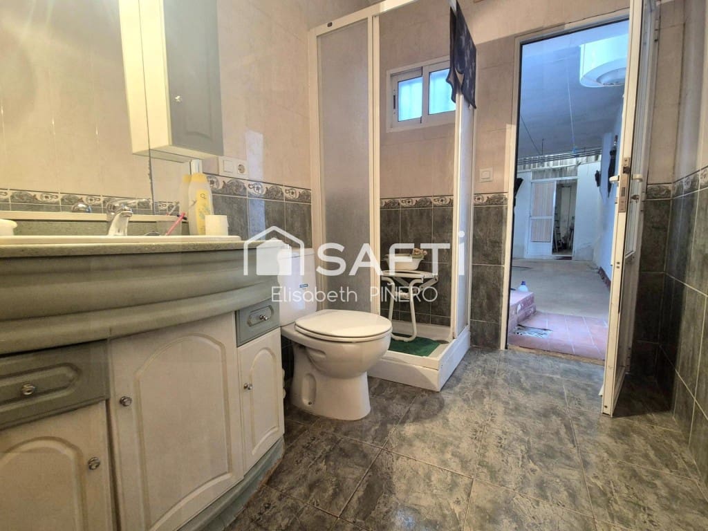 3 bedroom Villa for sale in Montijo with garage - € 84,000 (Ref: 10102223)