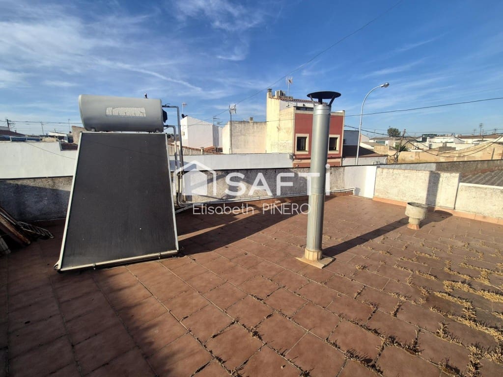 3 bedroom Villa for sale in Montijo with garage - € 84,000 (Ref: 10102223)