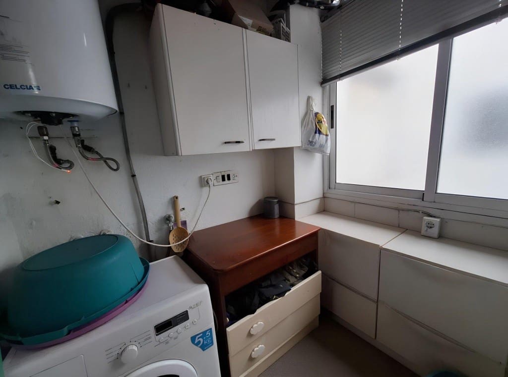 3 bedroom Apartment for sale in Llutxent - € 89,900 (Ref: 10109382)