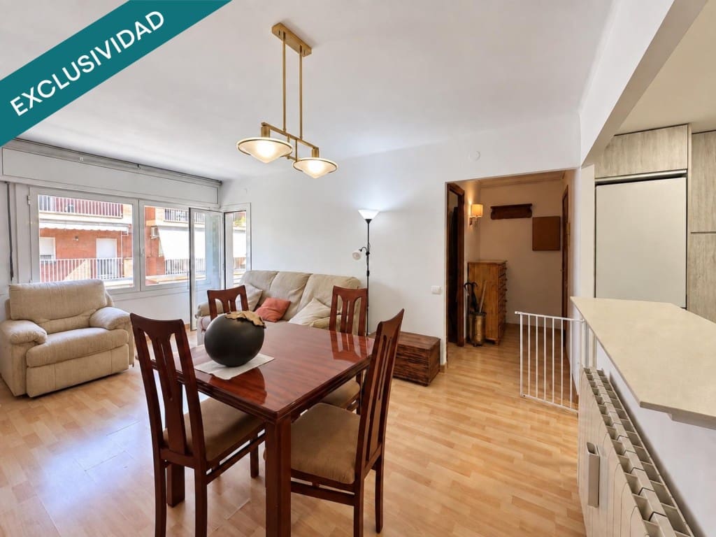 3 bedroom Apartment for sale in Cerdanyola del Valles - € 220,000 (Ref: 10109390)