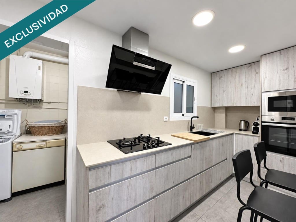 3 bedroom Apartment for sale in Cerdanyola del Valles - € 220,000 (Ref: 10109390)
