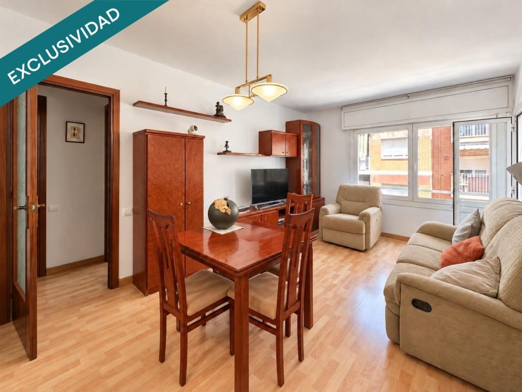 3 bedroom Apartment for sale in Cerdanyola del Valles - € 220,000 (Ref: 10109390)