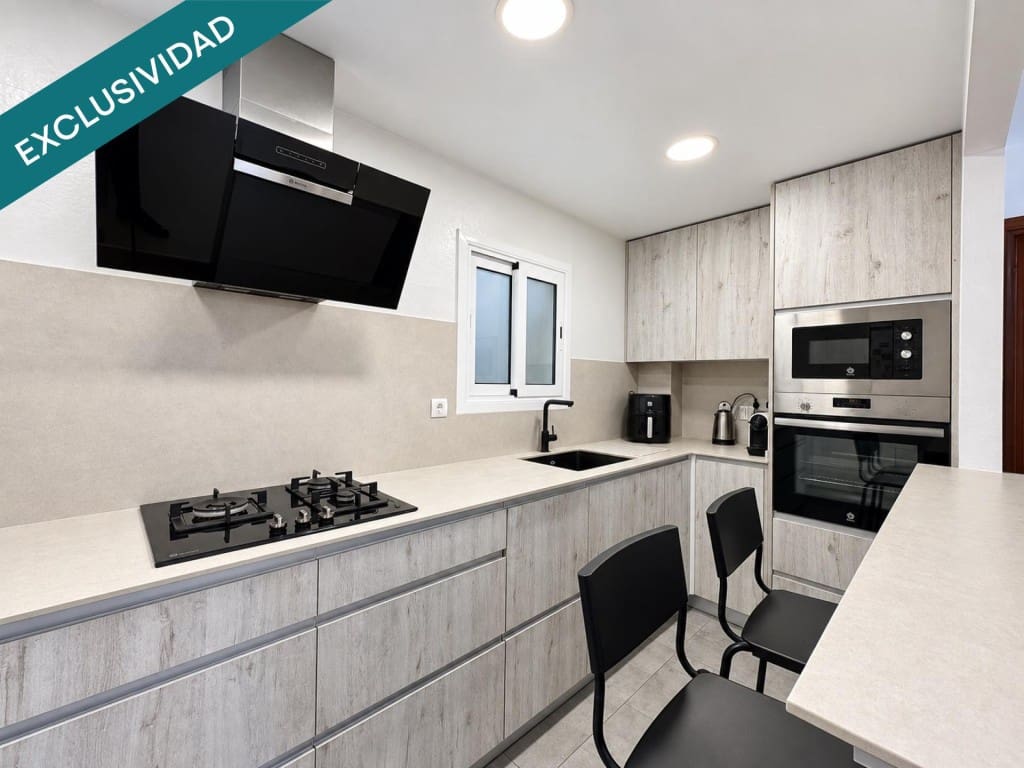 3 bedroom Apartment for sale in Cerdanyola del Valles - € 220,000 (Ref: 10109390)