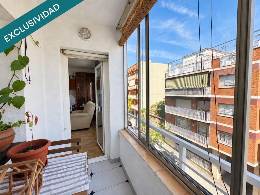 3 bedroom Apartment for sale in Cerdanyola del Valles - € 220,000 (Ref: 10109390)