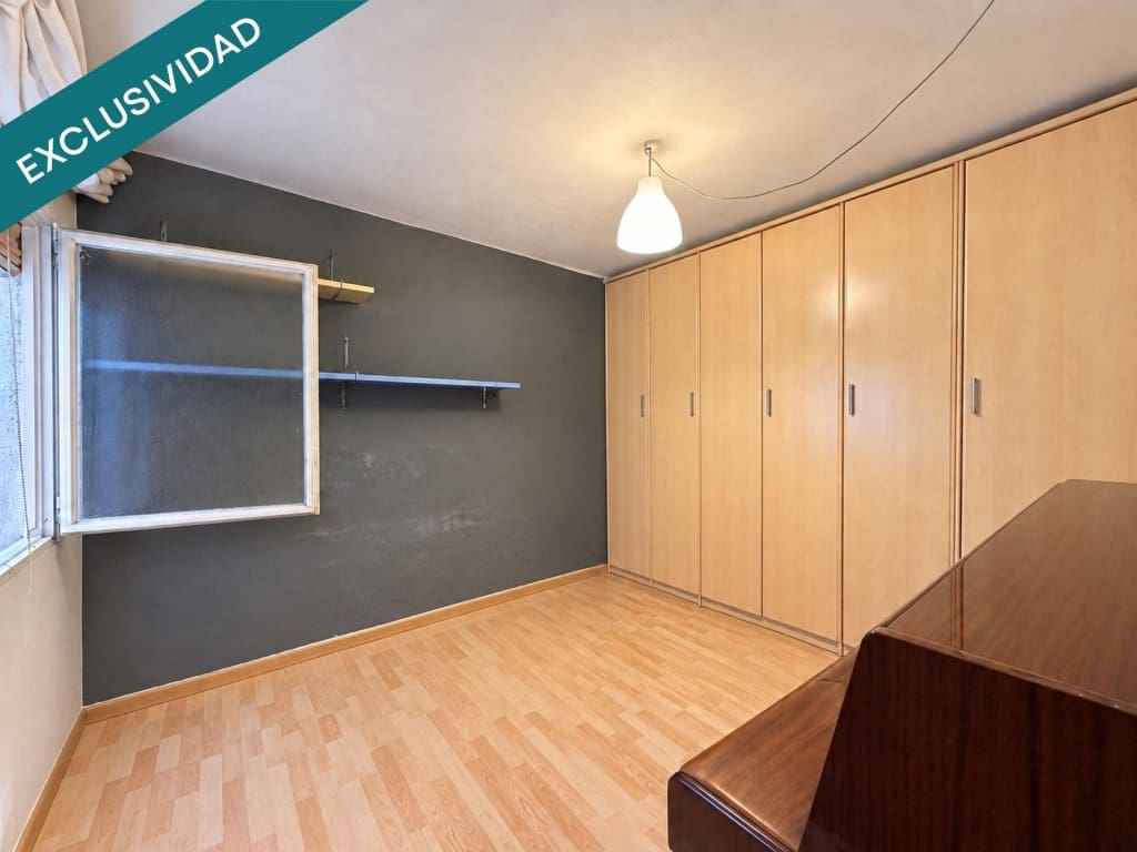 3 bedroom Apartment for sale in Cerdanyola del Valles - € 220,000 (Ref: 10109390)