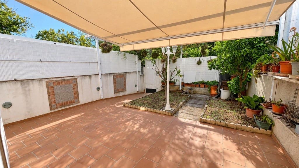 4 soverom Rekkehus til salgs i Palma de Mallorca med garasje - € 800 000 (Ref: 10109395)