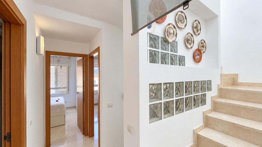 4 soverom Rekkehus til salgs i Palma de Mallorca med garasje - € 800 000 (Ref: 10109395)