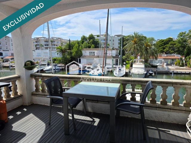 2 sovrum Lägenhet till salu i Santa Margarida, Roses med garage - 330 000 € (Ref: 10115607)