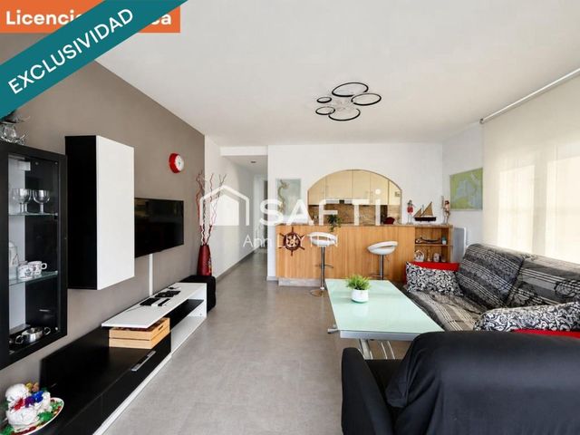 2 sovrum Lägenhet till salu i Santa Margarida, Roses med garage - 330 000 € (Ref: 10115607)