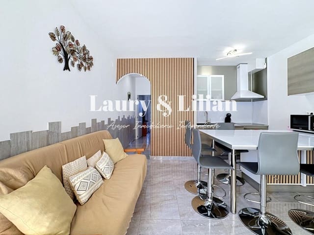 3 soveværelse Rækkehus til salg i Empuriabrava, Castelló d'Empúries med swimmingpool - € 289.000 (Ref: 10115609)