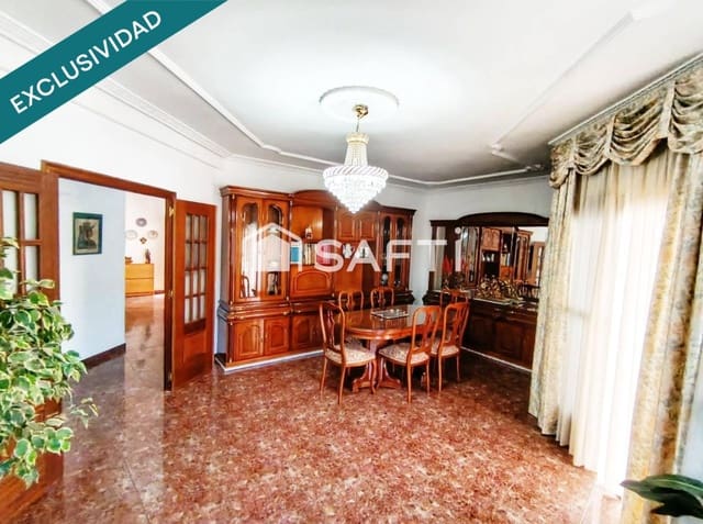 4 slaapkamer Appartement te koop in Navahermosa met garage - € 125.000 (Ref: 10115612)