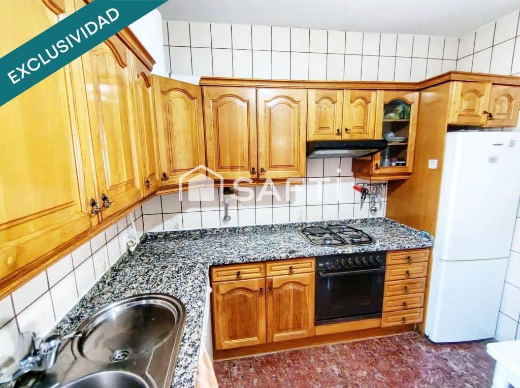 4 bedroom Apartment for sale in Navahermosa with garage - € 125,000 (Ref: 10115612)