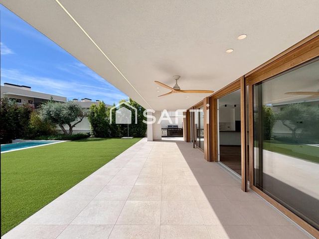 Chalet de 5 habitaciones en Sitges en venta con piscina garaje - 2.550.000 € (Ref: 10115617)