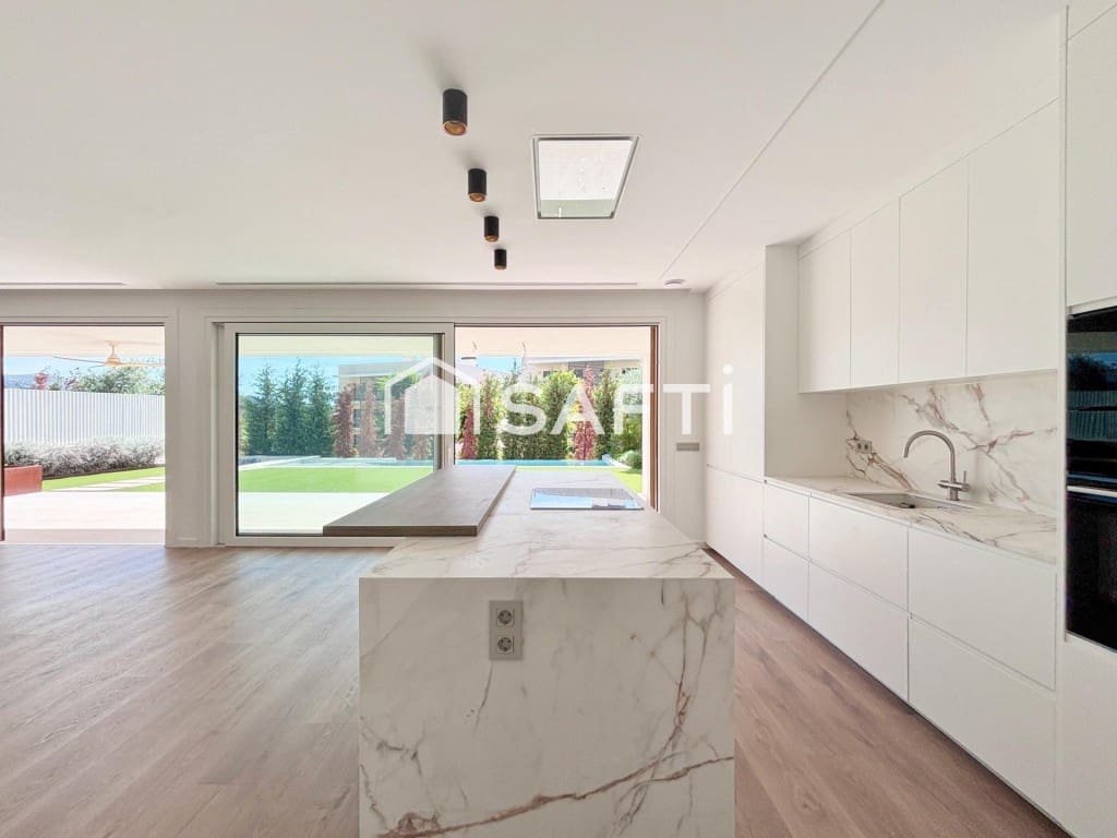 Chalet de 5 habitaciones en Sitges en venta con piscina garaje - 2.550.000 € (Ref: 10115617)