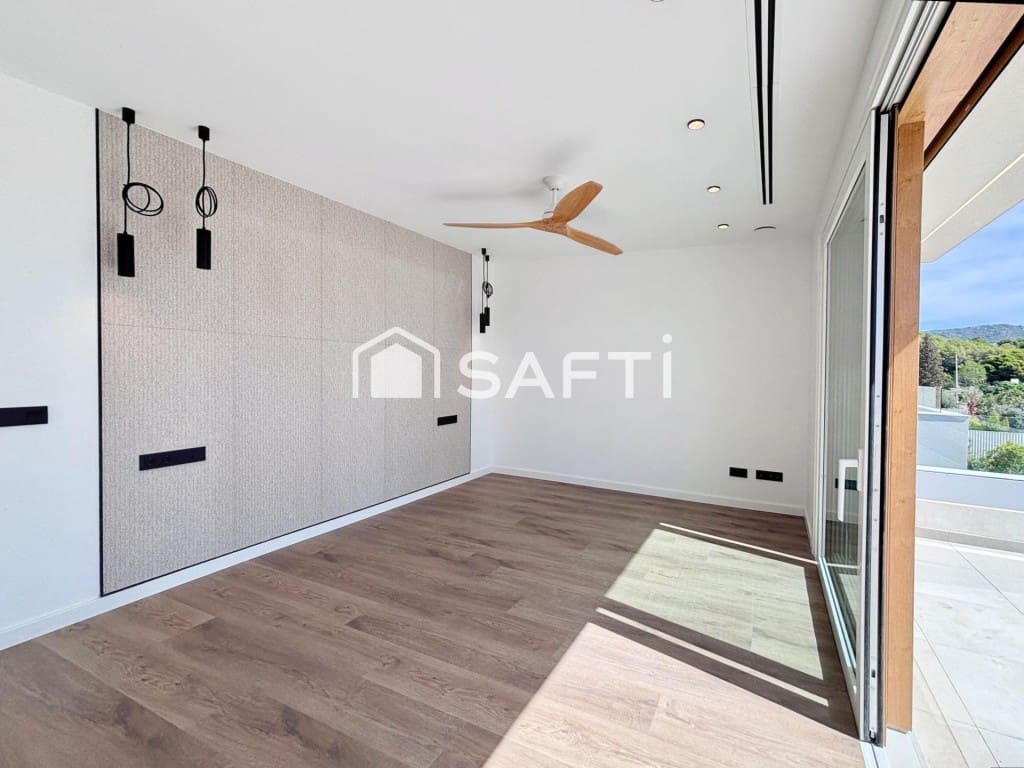 Chalet de 5 habitaciones en Sitges en venta con piscina garaje - 2.550.000 € (Ref: 10115617)