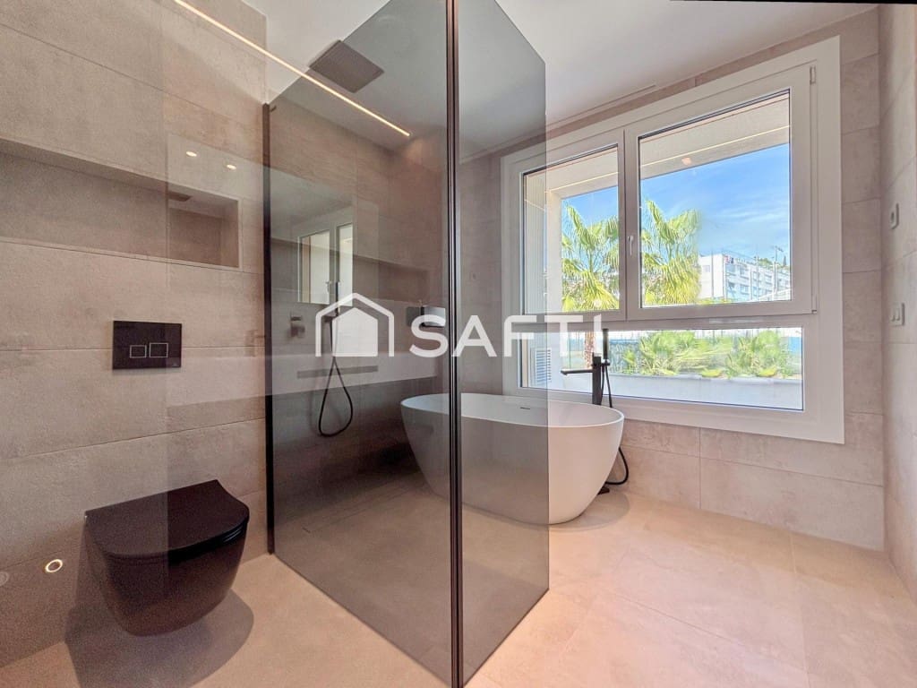 Chalet de 5 habitaciones en Sitges en venta con piscina garaje - 2.550.000 € (Ref: 10115617)