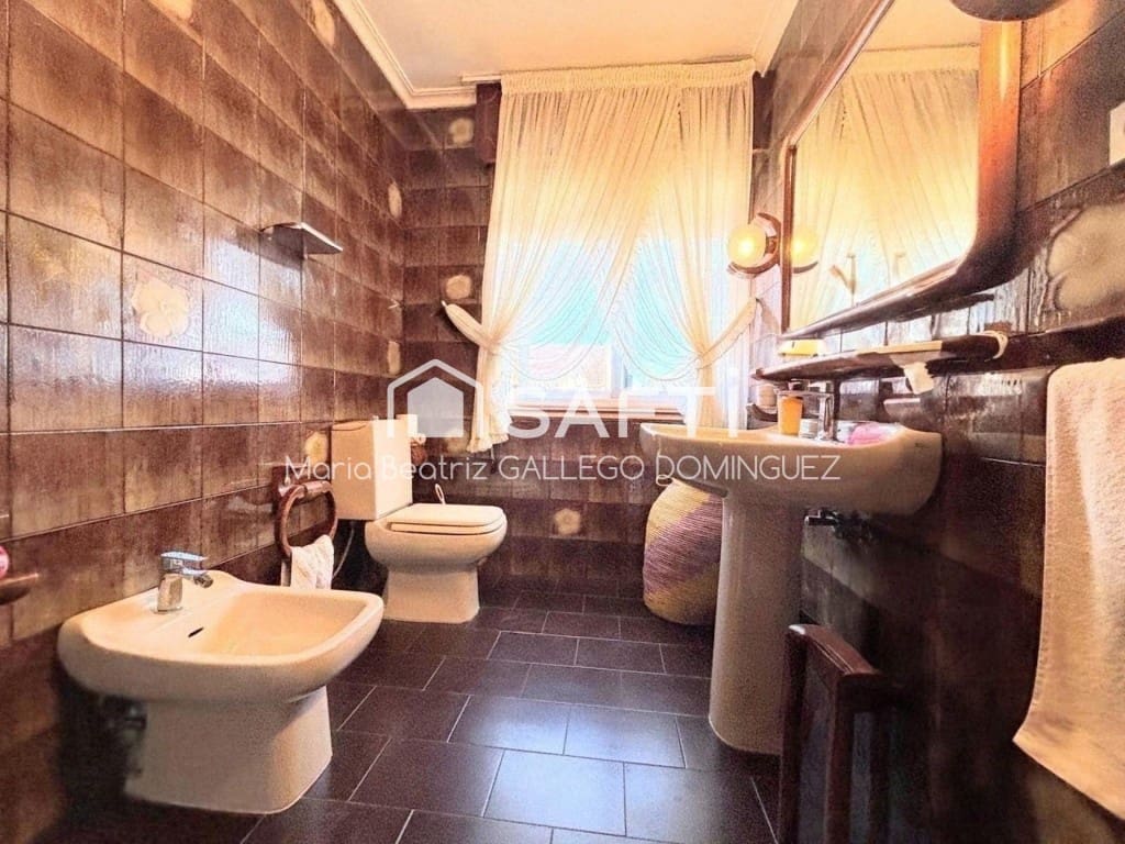 4 Zimmer Villa zu verkaufen in Moana mit Pool Garage - 750.000 € (Ref: 10119688)