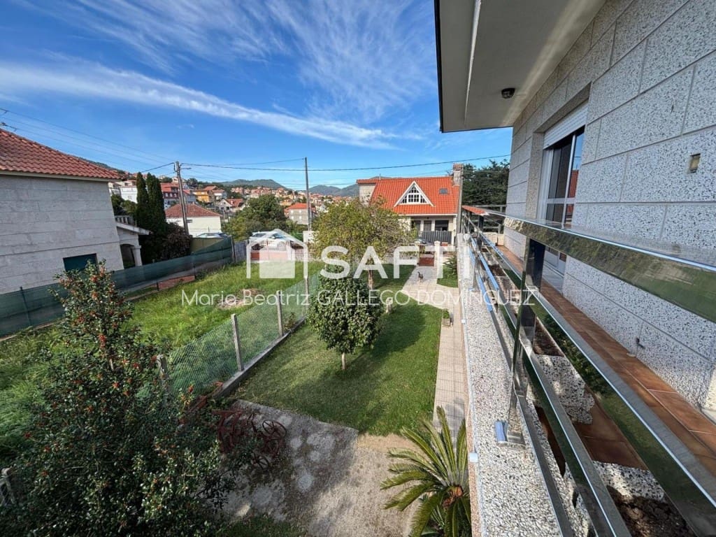 4 Zimmer Villa zu verkaufen in Moana mit Pool Garage - 750.000 € (Ref: 10119688)
