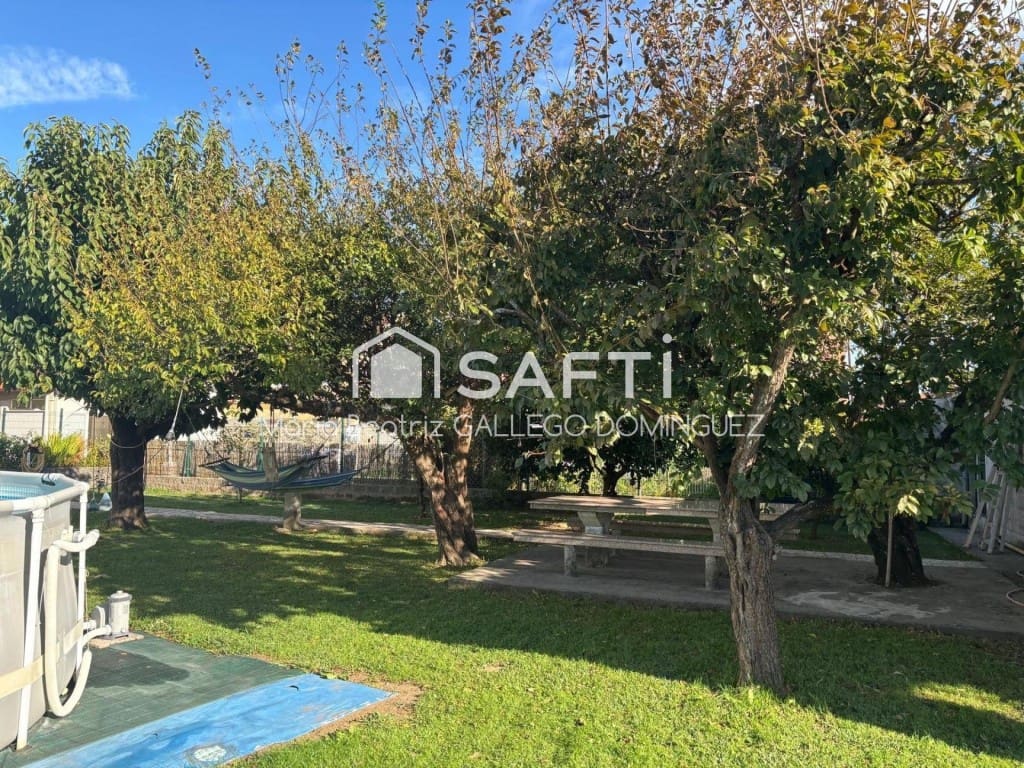 4 Zimmer Villa zu verkaufen in Moana mit Pool Garage - 750.000 € (Ref: 10119688)