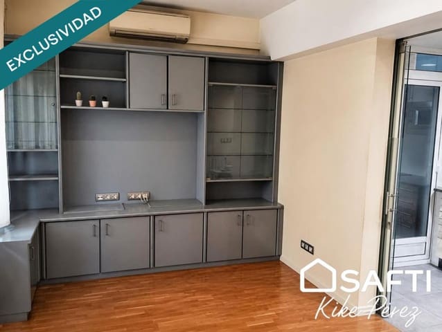 3 makuuhuone Huoneisto myytävänä paikassa Vilapicina i La Torre Llobeta, Barcelona kaupunki - 339 000 € (Ref: 10119695)