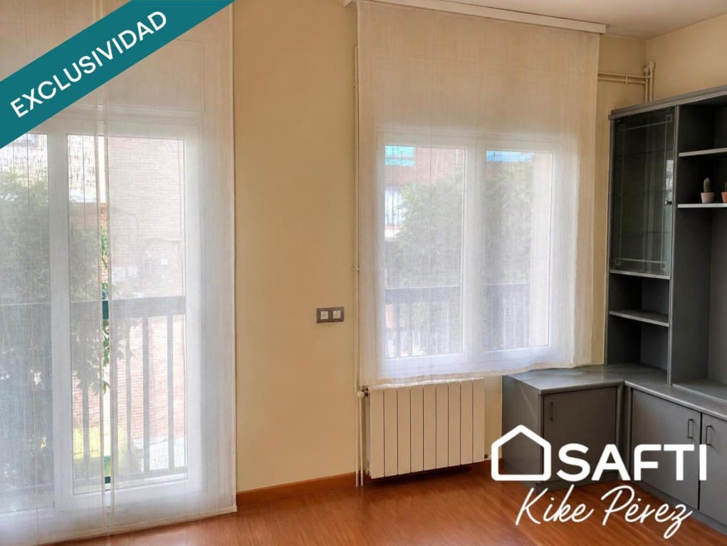 3 makuuhuone Huoneisto myytävänä paikassa Barcelona kaupunki - 339 000 € (Ref: 10119695)